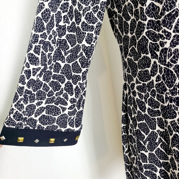 Style & Co. Black & White Print Tunic w/Gold & Silver Stud Accents, Size PL, NWT - Picture 5 of 10